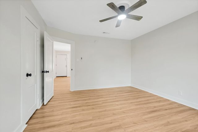 2808 Chenault Street, Fort Worth, TX 76111