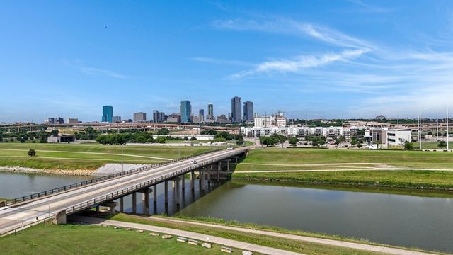 2808 Chenault Street, Fort Worth, TX 76111