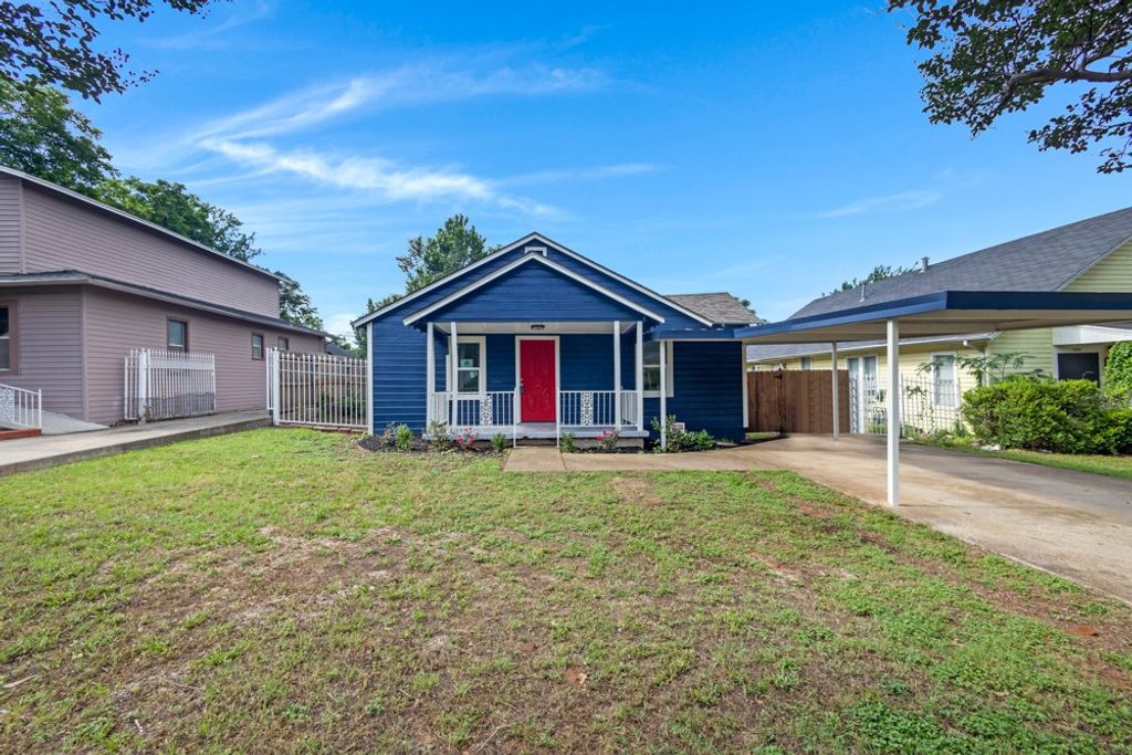 2808 Chenault Street, Fort Worth, TX 76111