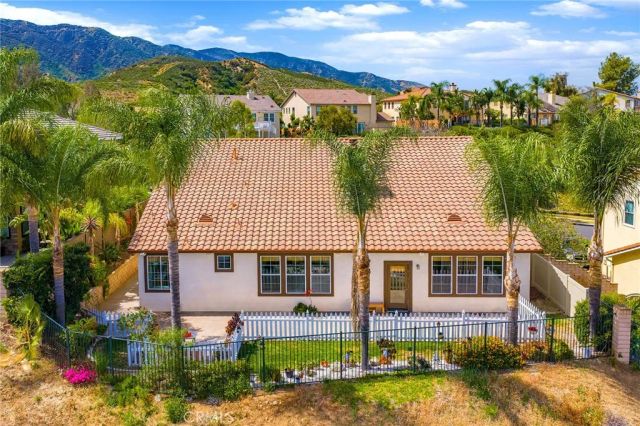 3165 Forest View, Corona, CA 92882