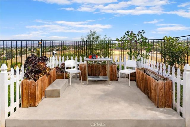 3165 Forest View, Corona, CA 92882