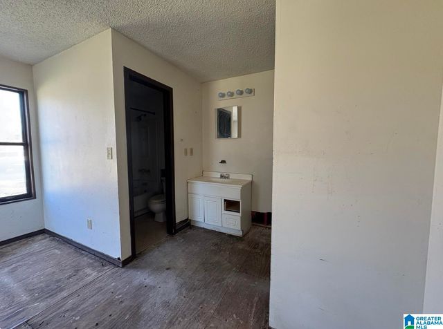 315 3RD STREET, Birmingham, AL 35214