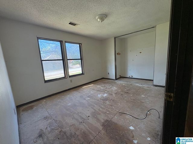 315 3RD STREET, Birmingham, AL 35214