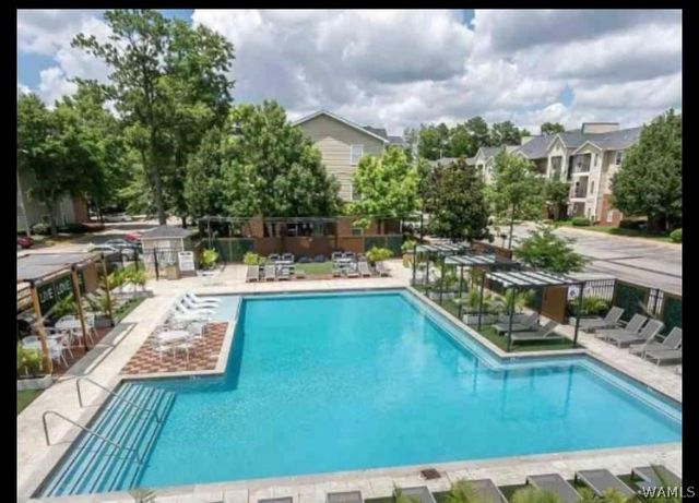 210 15th E 43, Tuscaloosa, AL 35401