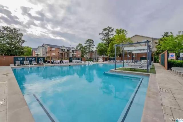 210 15th E 43, Tuscaloosa, AL 35401