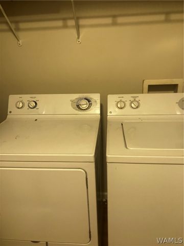 210 15th E 43, Tuscaloosa, AL 35401