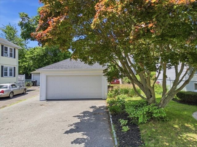 70 West St, Quincy, MA 02169