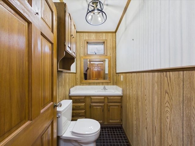 70 West St, Quincy, MA 02169