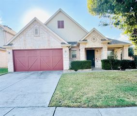 309 Moonlight Drive, Euless, TX 76039