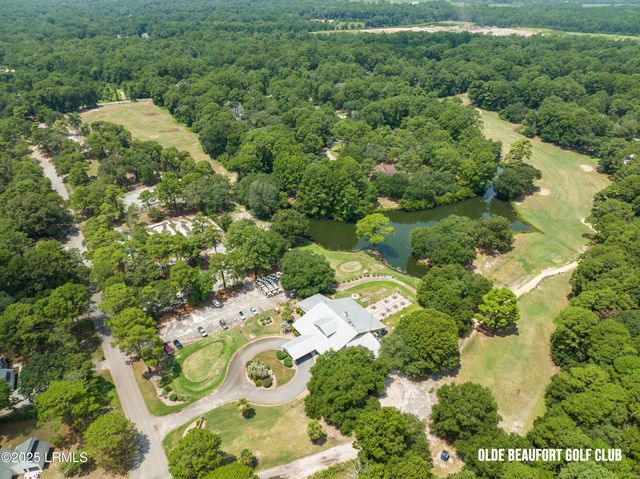 1 Royal Pines Boulevard, Beaufort, SC 29907