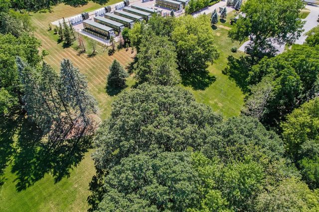 305 N Dale Avenue, Mchenry, IL 60050
