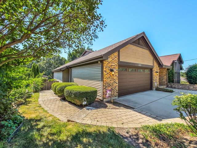 305 N Dale Avenue, Mchenry, IL 60050