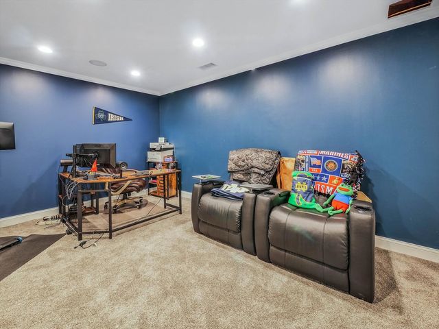 305 N Dale Avenue, Mchenry, IL 60050