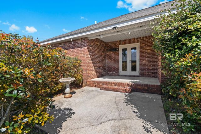 504 Charing Cross Street, Fairhope, AL 36532