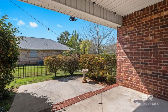 504 Charing Cross Street, Fairhope, AL 36532