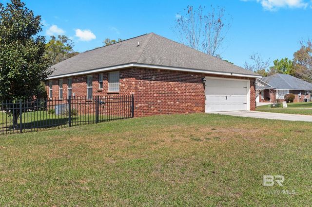 504 Charing Cross Street, Fairhope, AL 36532