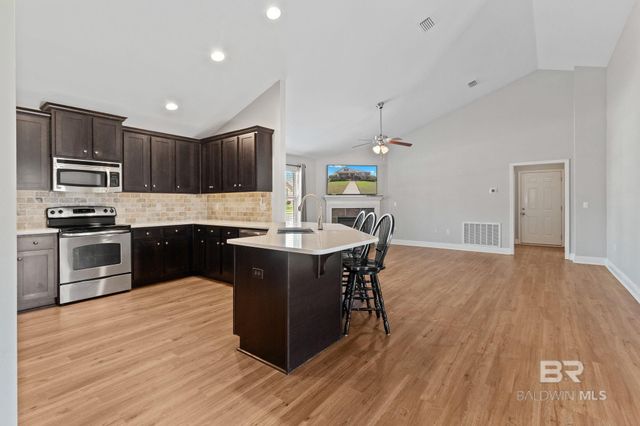 504 Charing Cross Street, Fairhope, AL 36532