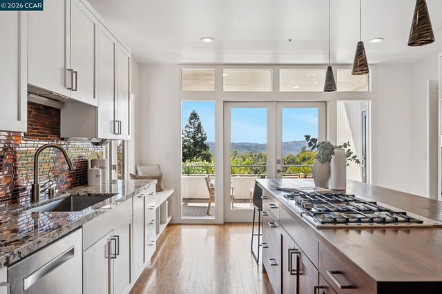 20 Northridge Ln, Lafayette, CA 94549