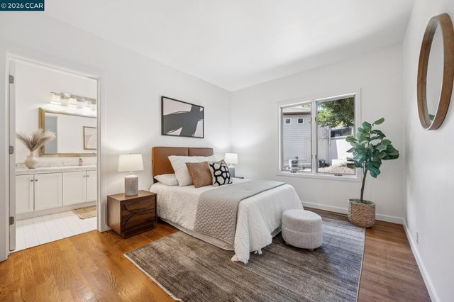 20 Northridge Ln, Lafayette, CA 94549