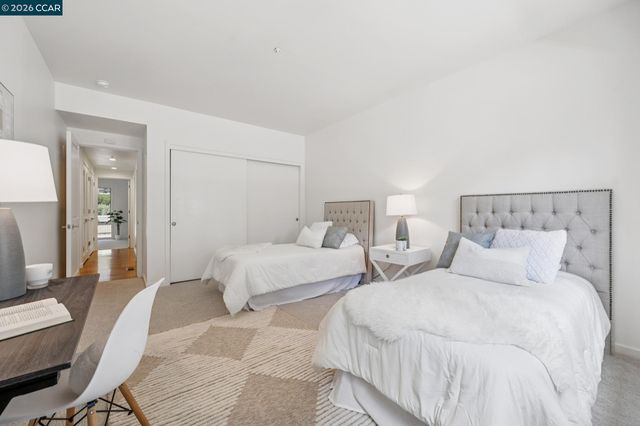 20 Northridge Ln, Lafayette, CA 94549