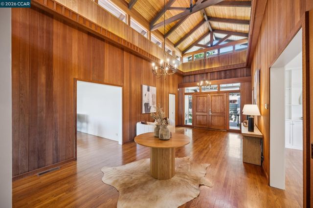 20 Northridge Ln, Lafayette, CA 94549