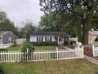468 Cedar DR, Hampton, VA 23669