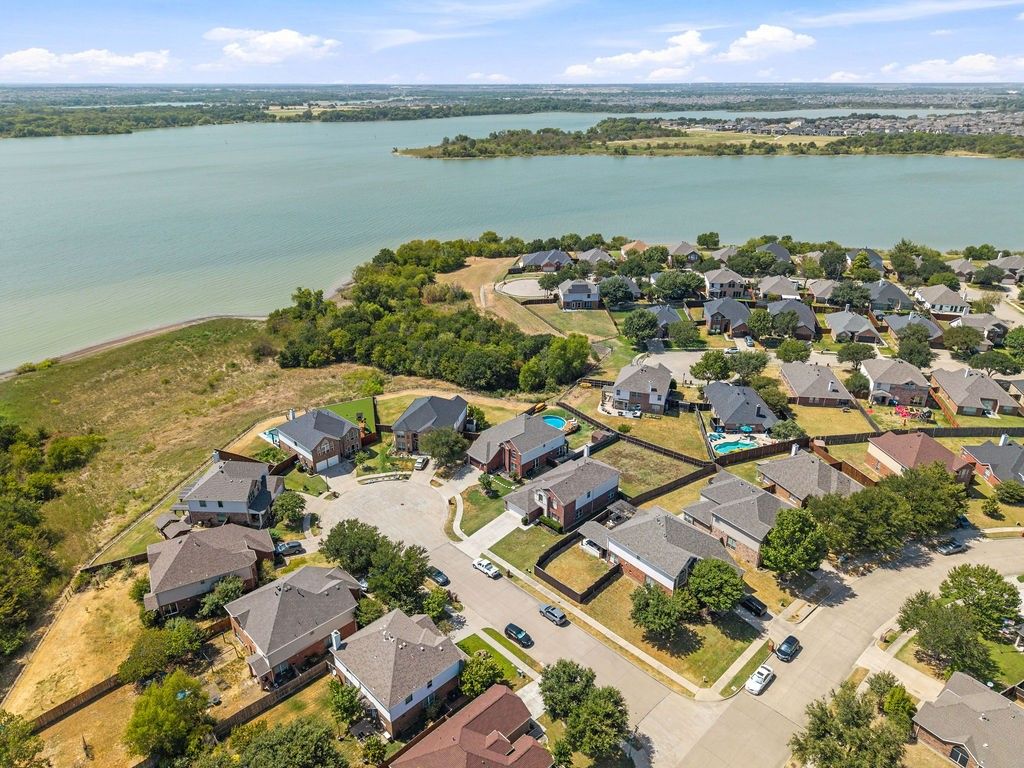 2721 Lone Ranger Trail, Little Elm, TX 75068 — photo 4