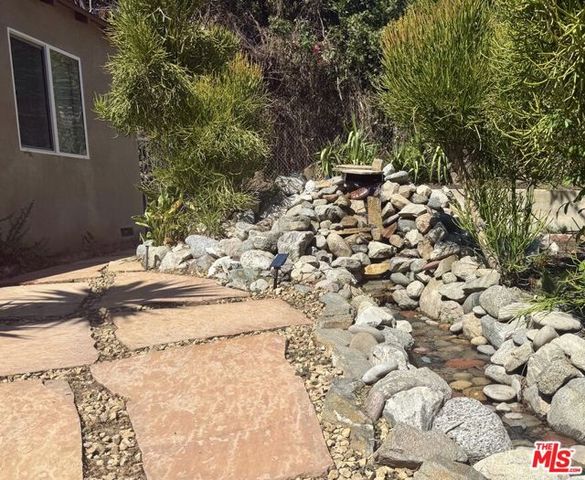 4719 W Wortser Avenue, Sherman Oaks, CA 91423