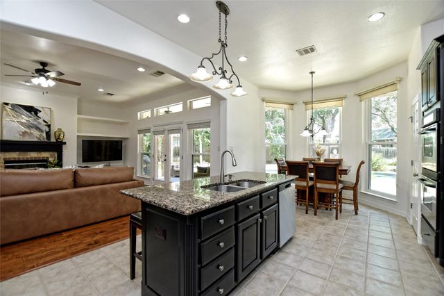 1108 Celtic CV, Round Rock, TX 78681