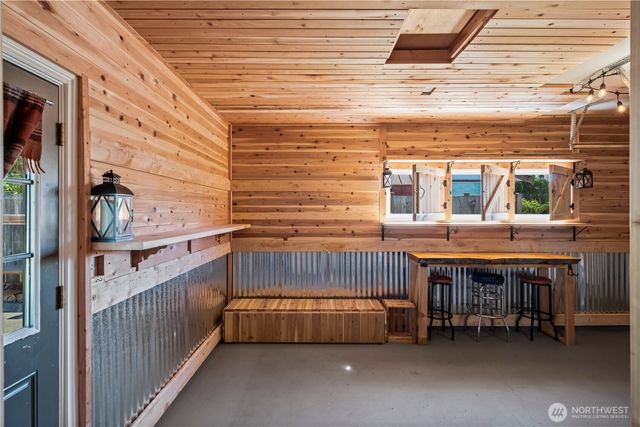 576 SE 5th Avenue, Oak Harbor, WA 98277