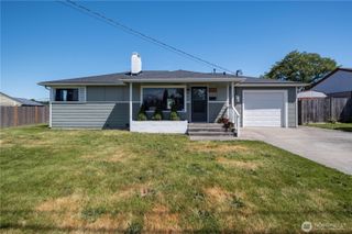 576 SE 5th Avenue, Oak Harbor, WA 98277