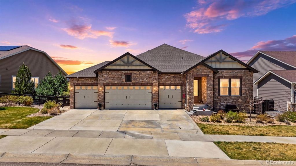 8641 S De Gaulle Court, Aurora, CO 80016