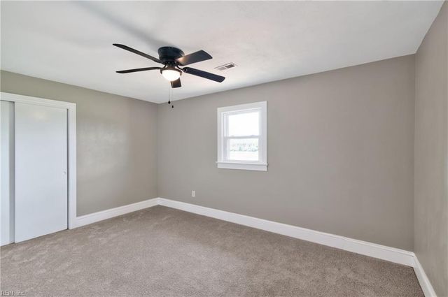 8469 Gates RD, Suffolk, VA 23437