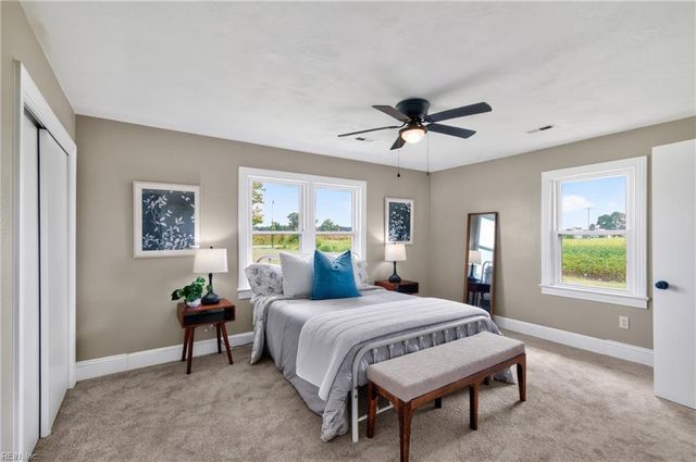 8469 Gates RD, Suffolk, VA 23437