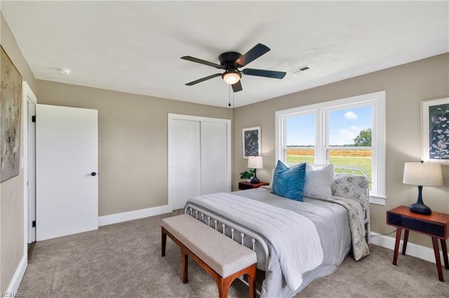 8469 Gates RD, Suffolk, VA 23437