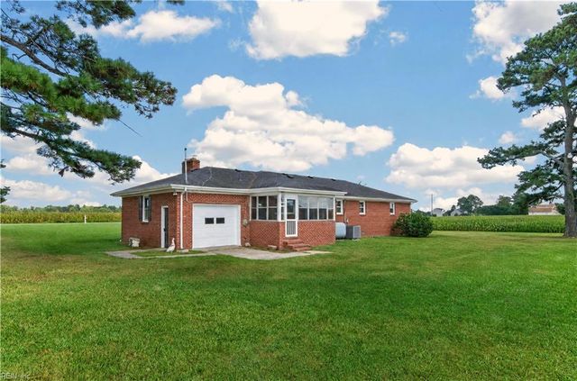 8469 Gates RD, Suffolk, VA 23437