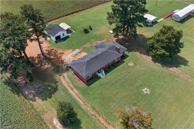 8469 Gates RD, Suffolk, VA 23437