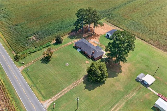 8469 Gates RD, Suffolk, VA 23437