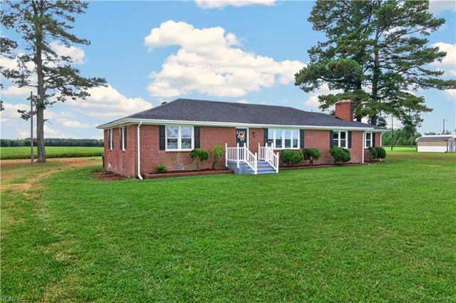8469 Gates RD, Suffolk, VA 23437