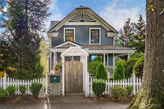 915 Front Street, Lynden, WA 98264