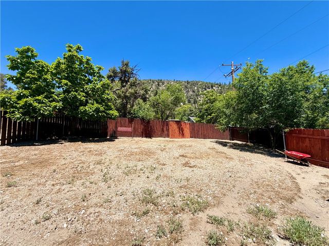801 Santa Cruz, Frazier Park, CA 93225