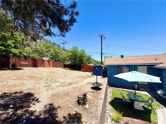801 Santa Cruz, Frazier Park, CA 93225