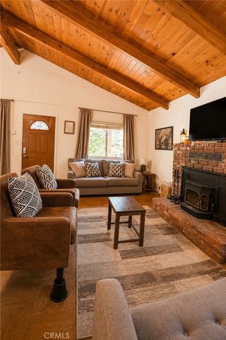 801 Santa Cruz, Frazier Park, CA 93225
