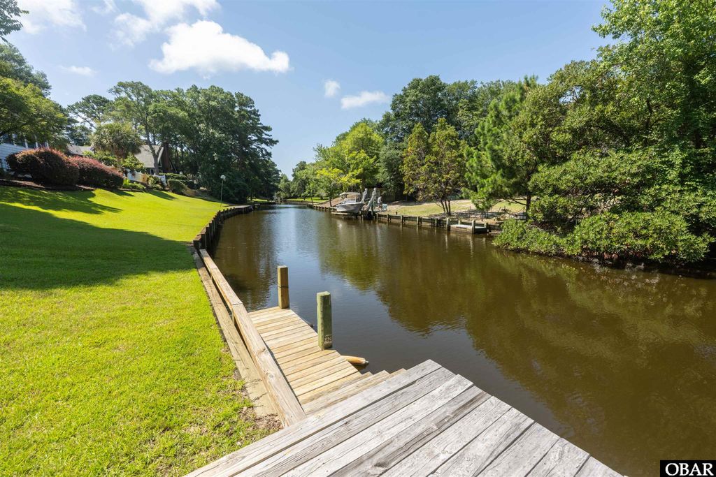 Image 6 of property listing at 137 Bayberry Trail Lot 7, Southern Shores, NC 27949