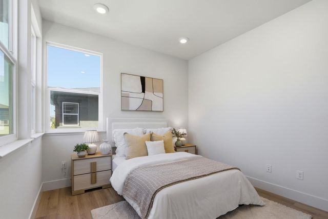 552 Galt Terrace 4, Sunnyvale, CA 94085
