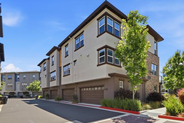 552 Galt Terrace 4, Sunnyvale, CA 94085