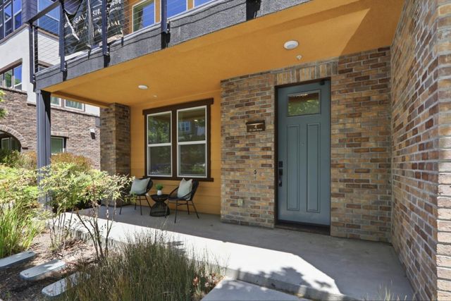 552 Galt Terrace 4, Sunnyvale, CA 94085