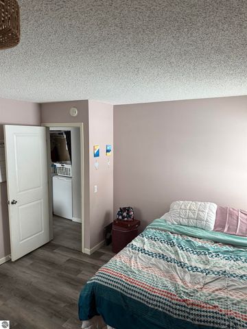 13352 Indian Road, Kewadin, MI 49648