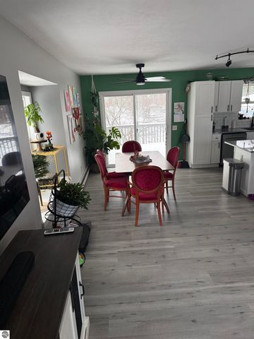 13352 Indian Road, Kewadin, MI 49648