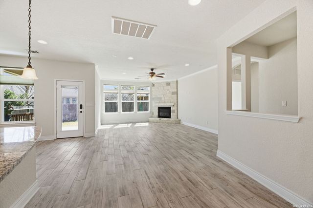 13926 Persimmon, San Antonio, TX 78245